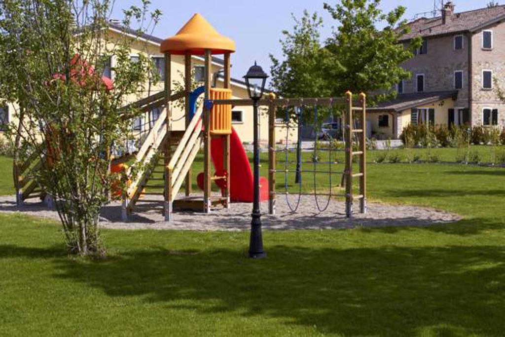 Agriturismo Il Brugnolo Scandiano Exterior foto